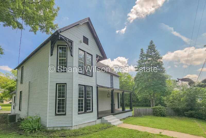 331 Smith Cir - Photo 2 of 28