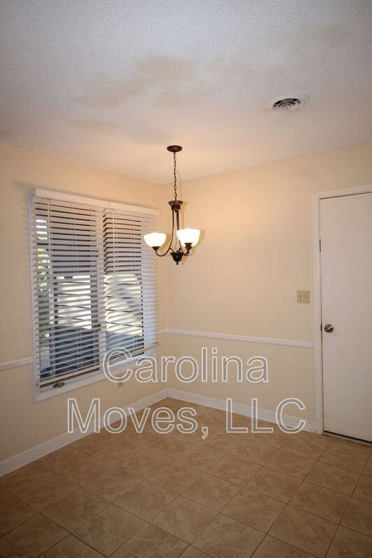 324 Skylark Cir - Photo 7 of 17