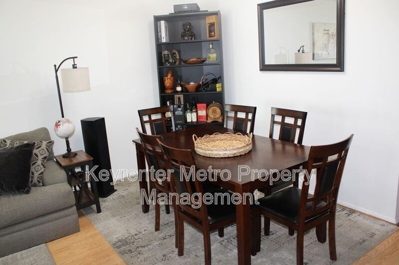 2809 Bellbrook St - Photo 6 of 26