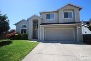 featured image of 17019 Se 3rd St