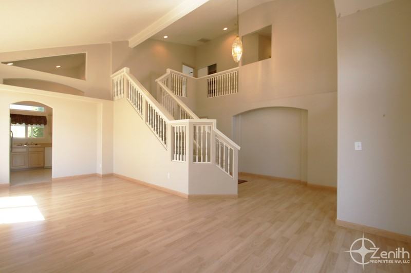 17019 Se 3rd St - Photo 2 of 19