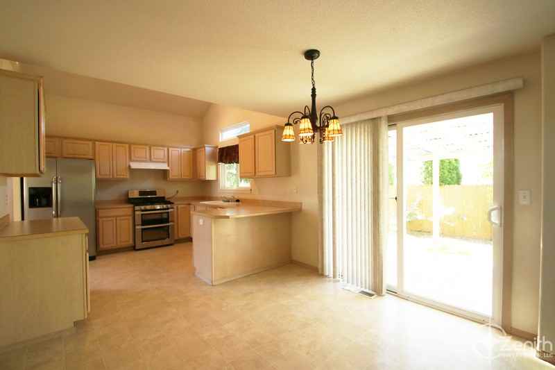 17019 Se 3rd St - Photo 6 of 19