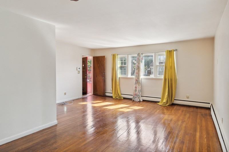 38 Brighton Ter - Photo 4 of 15