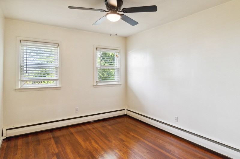 38 Brighton Ter - Photo 7 of 15