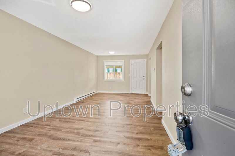467 N Adair St #23 - Photo 3 of 15