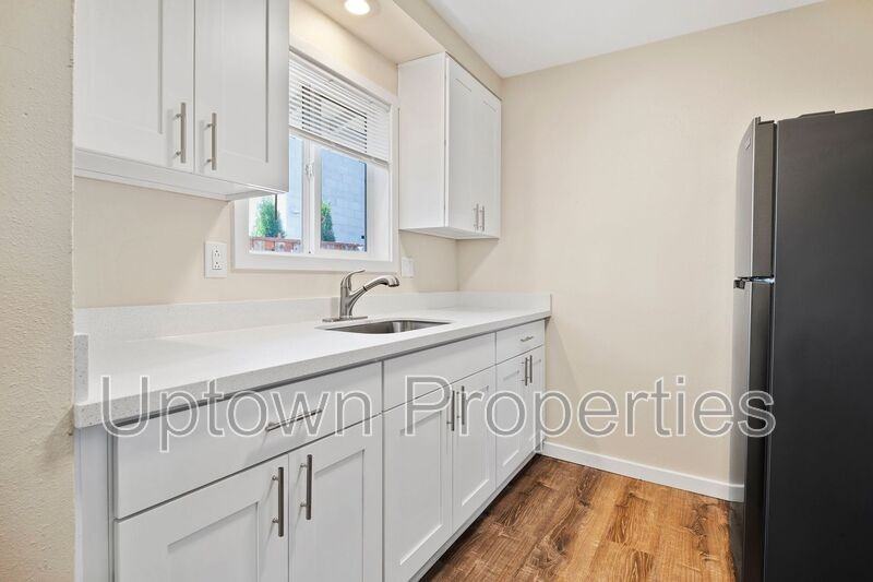467 N Adair St #23 - Photo 7 of 15
