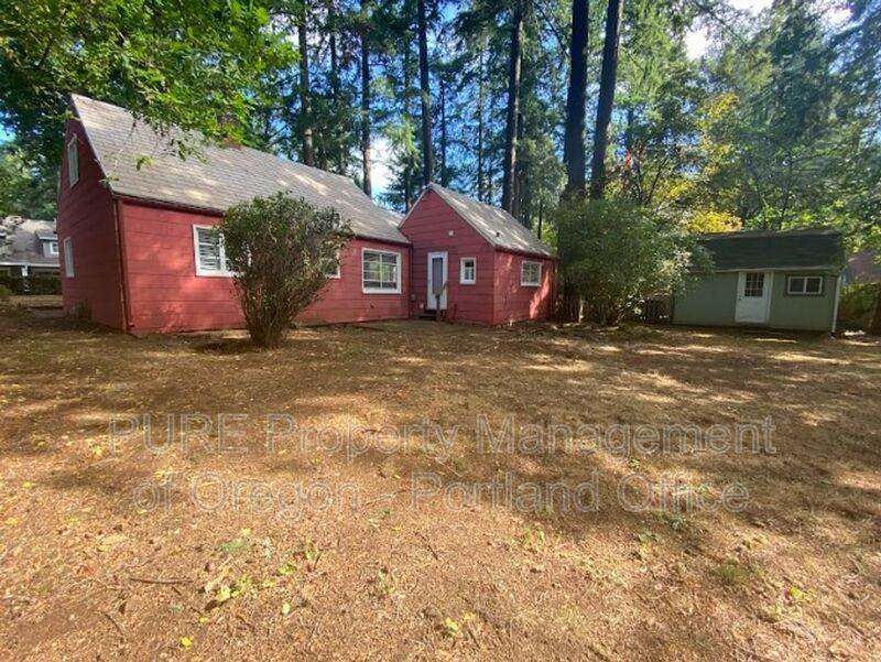 3550 Lake Grove Ave - Photo 2 of 21