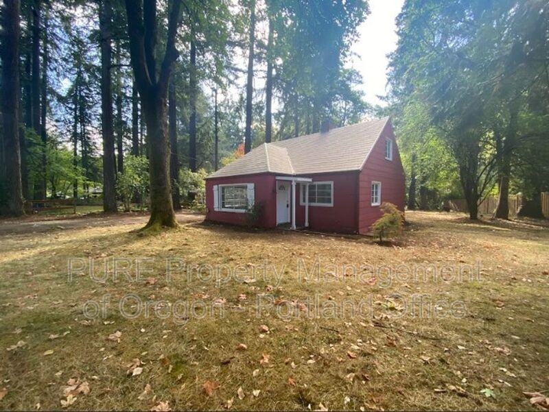 3550 Lake Grove Ave - Photo 4 of 21