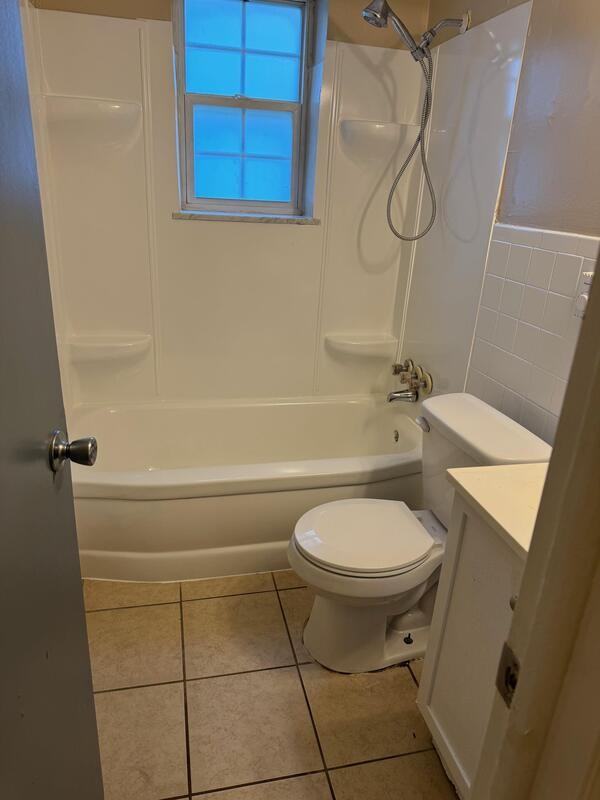 2826 S Pennsylvania St #B17 - Photo 6 of 6