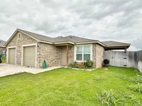 906 Childress Dr - Photo 1 of 1