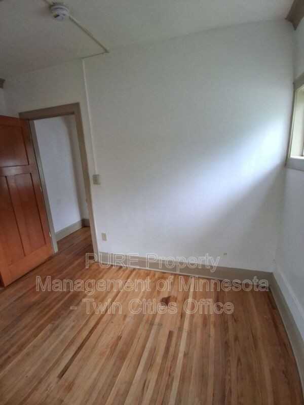 4350 Minnehaha Ave #3 - Photo 6 of 18