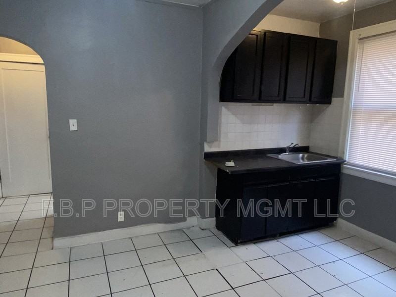 5049 Coplin St #2 - Photo 3 of 6