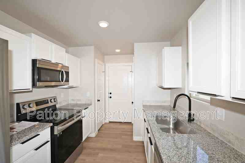 5009 Stoney Fork St - Photo 6 of 22