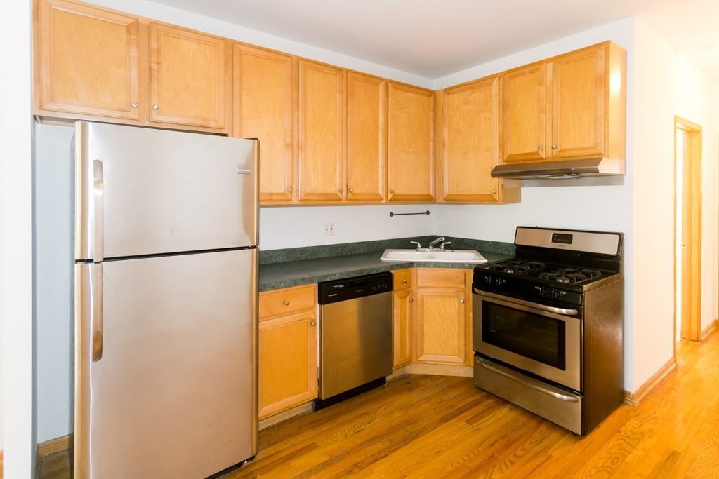 1319 N Campbell Ave #1 - Photo 2 of 20