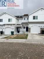 featured image of 420 E Red Fox Ln