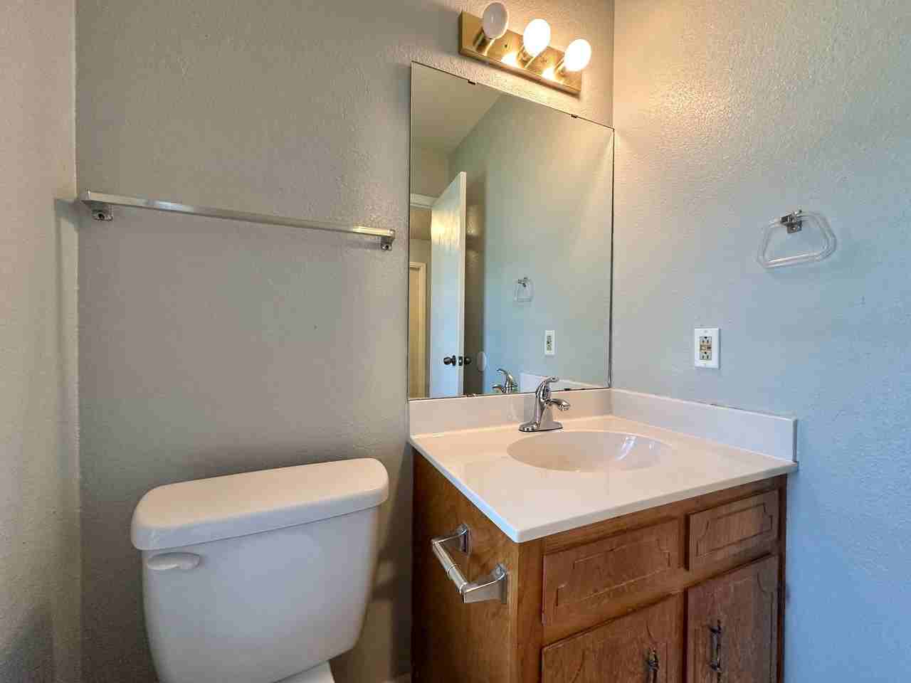 1317B Opal Rd - Photo 3 of 20