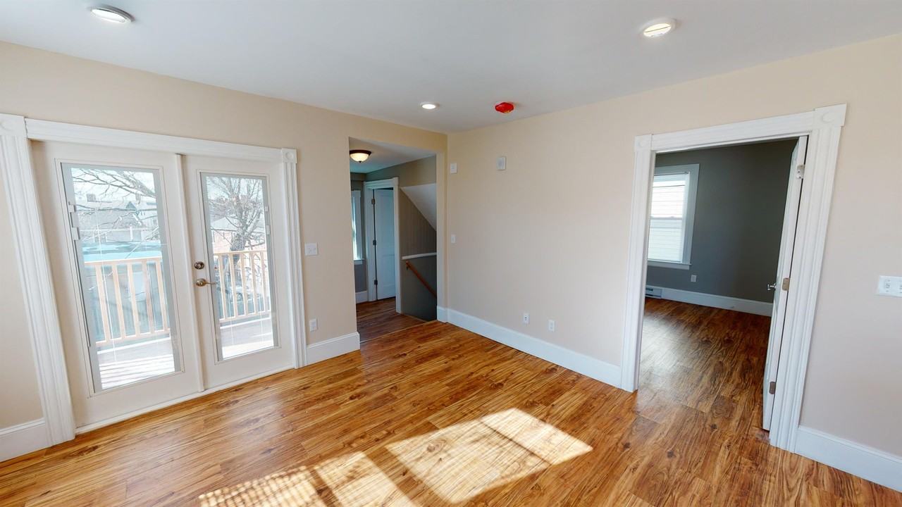 193-195 Vinton Street - Photo 2 of 14