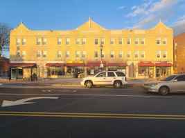 featured image of 11541170 Albany Ave