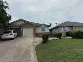 featured image of 2817 Southampton Way