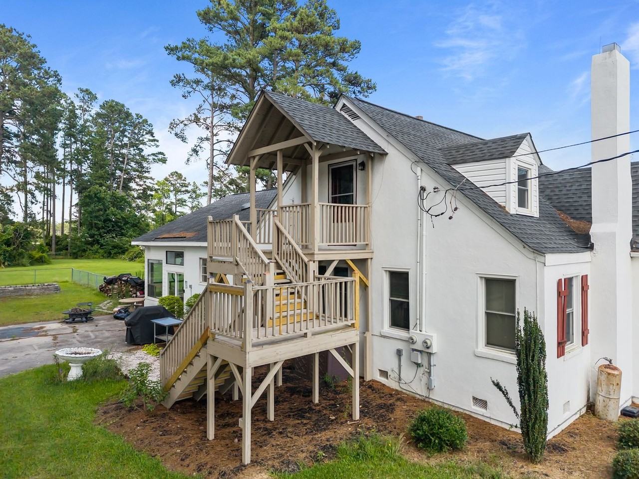 2773 Us 401 S - Photo 2 of 25