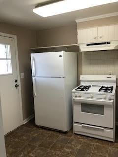 724 Elizabeth St - Photo 6 of 10