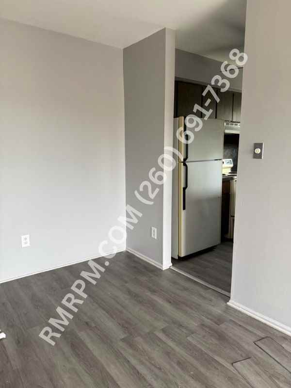 4802 Woodmark Dr. - Photo 5 of 14