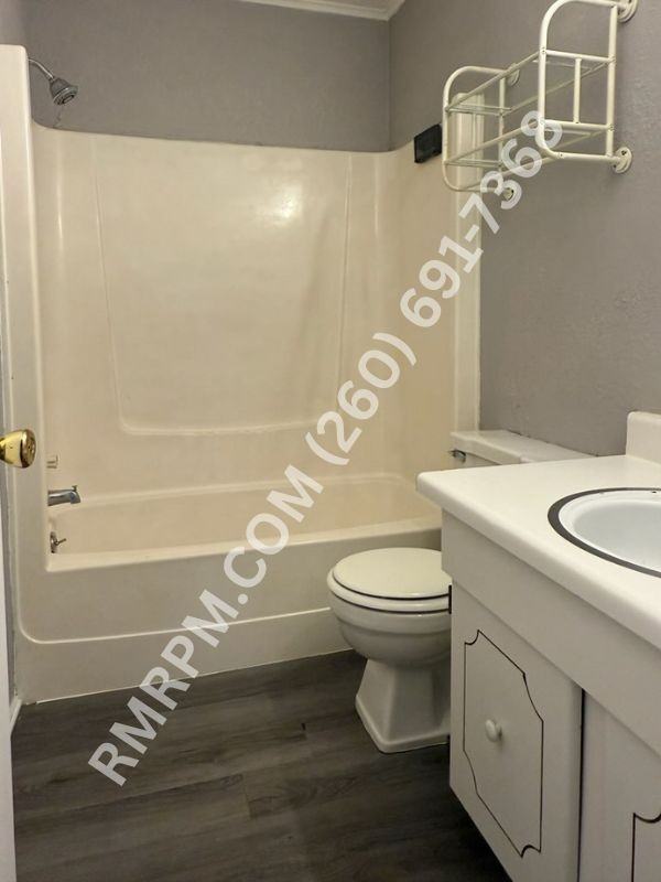 4802 Woodmark Dr. - Photo 7 of 14