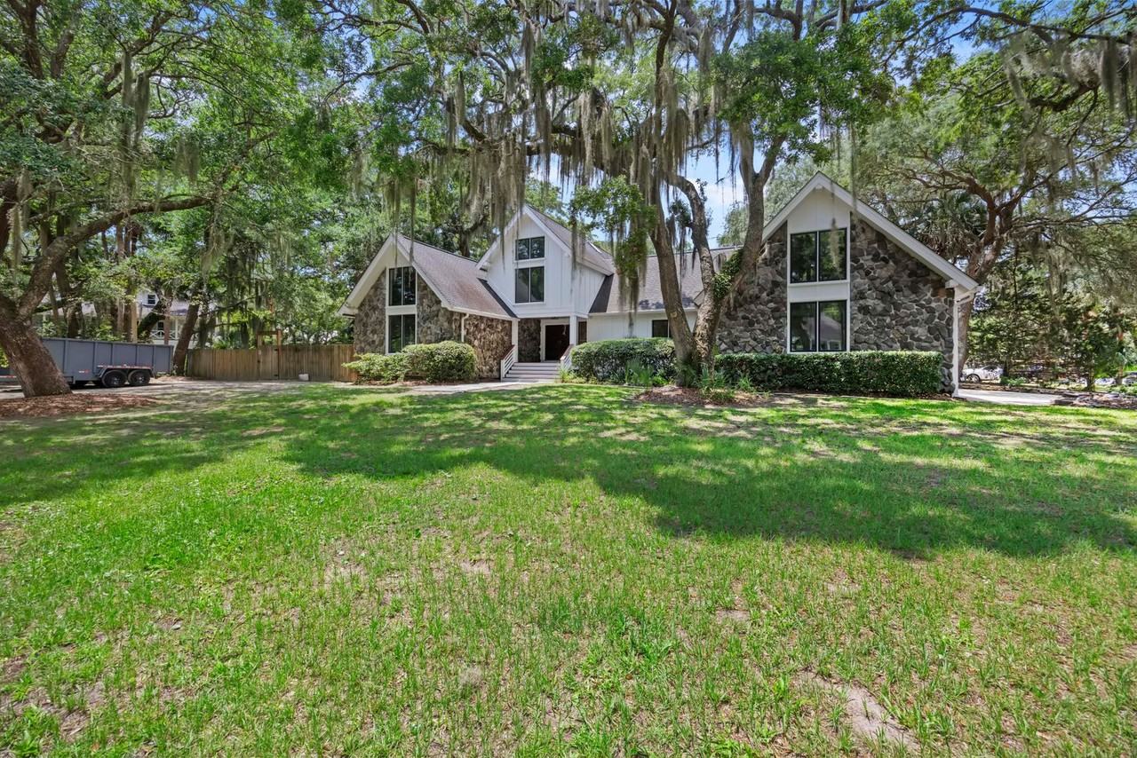 1 Forest Trail Ct 1 - Photo 2 of 50