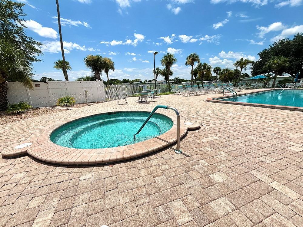 402 Morristown Cay - Photo 2 of 4