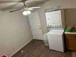 featured image of 980 West Cleveland Street