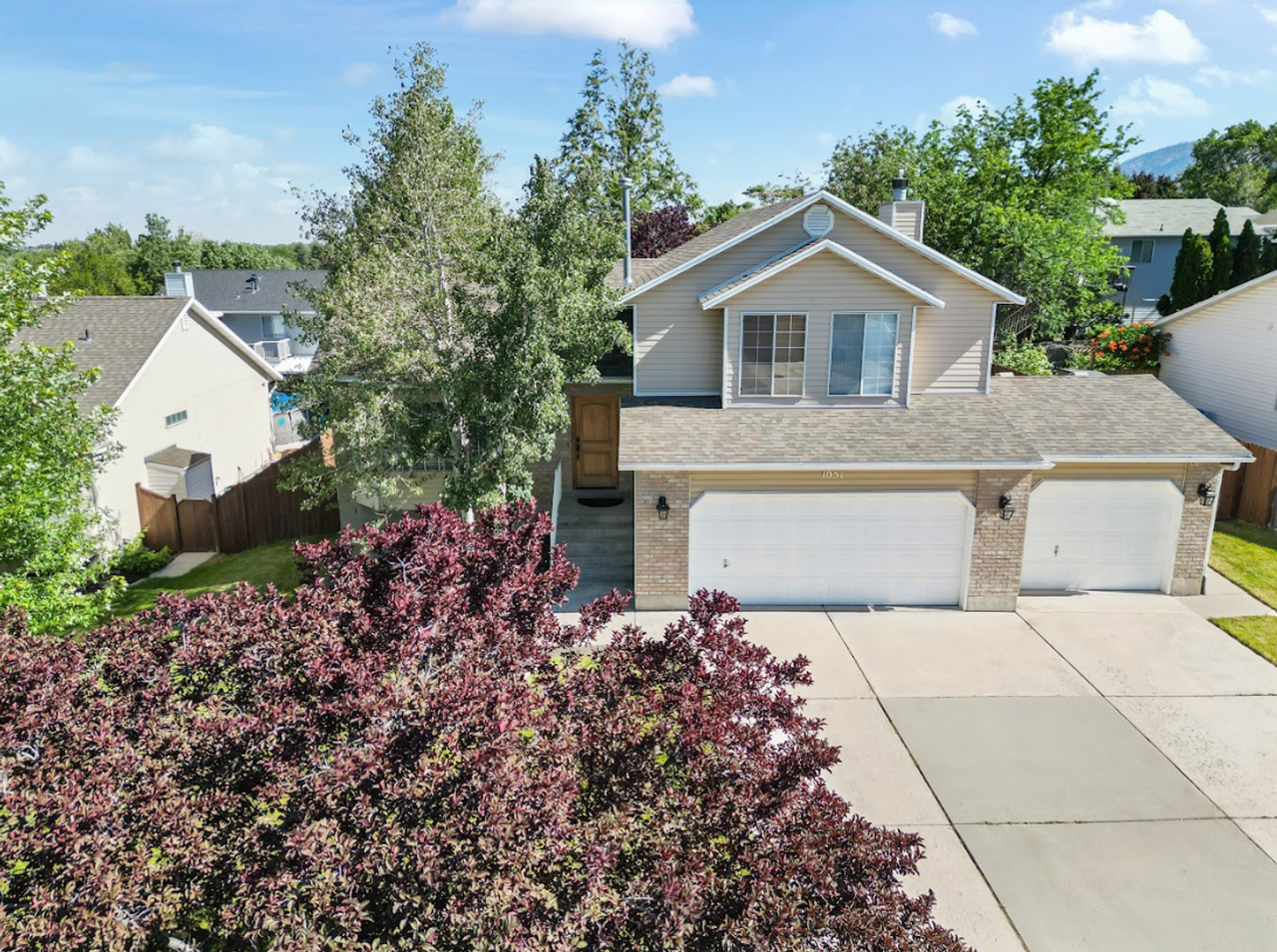 1051 E 11780 S - Photo 2 of 17