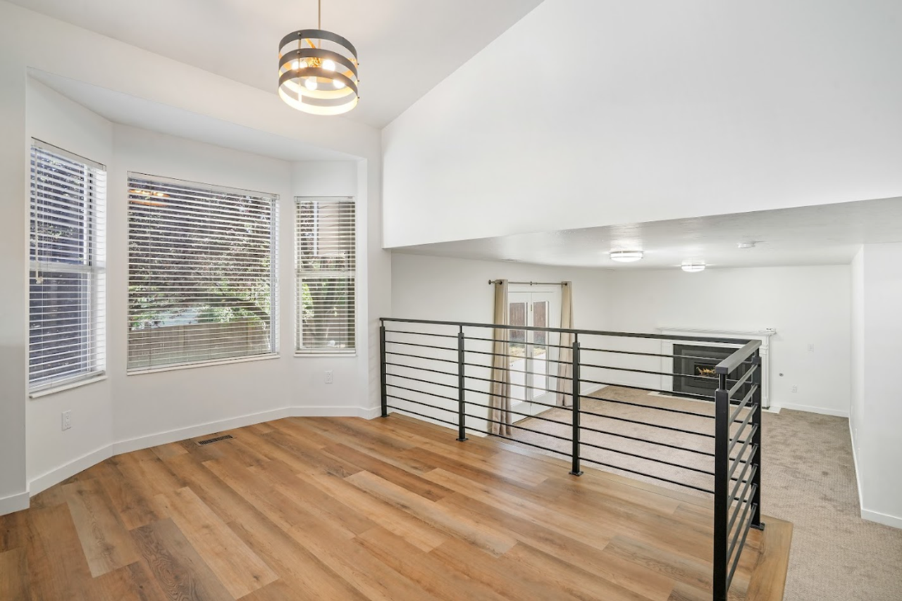 1051 E 11780 S - Photo 7 of 17