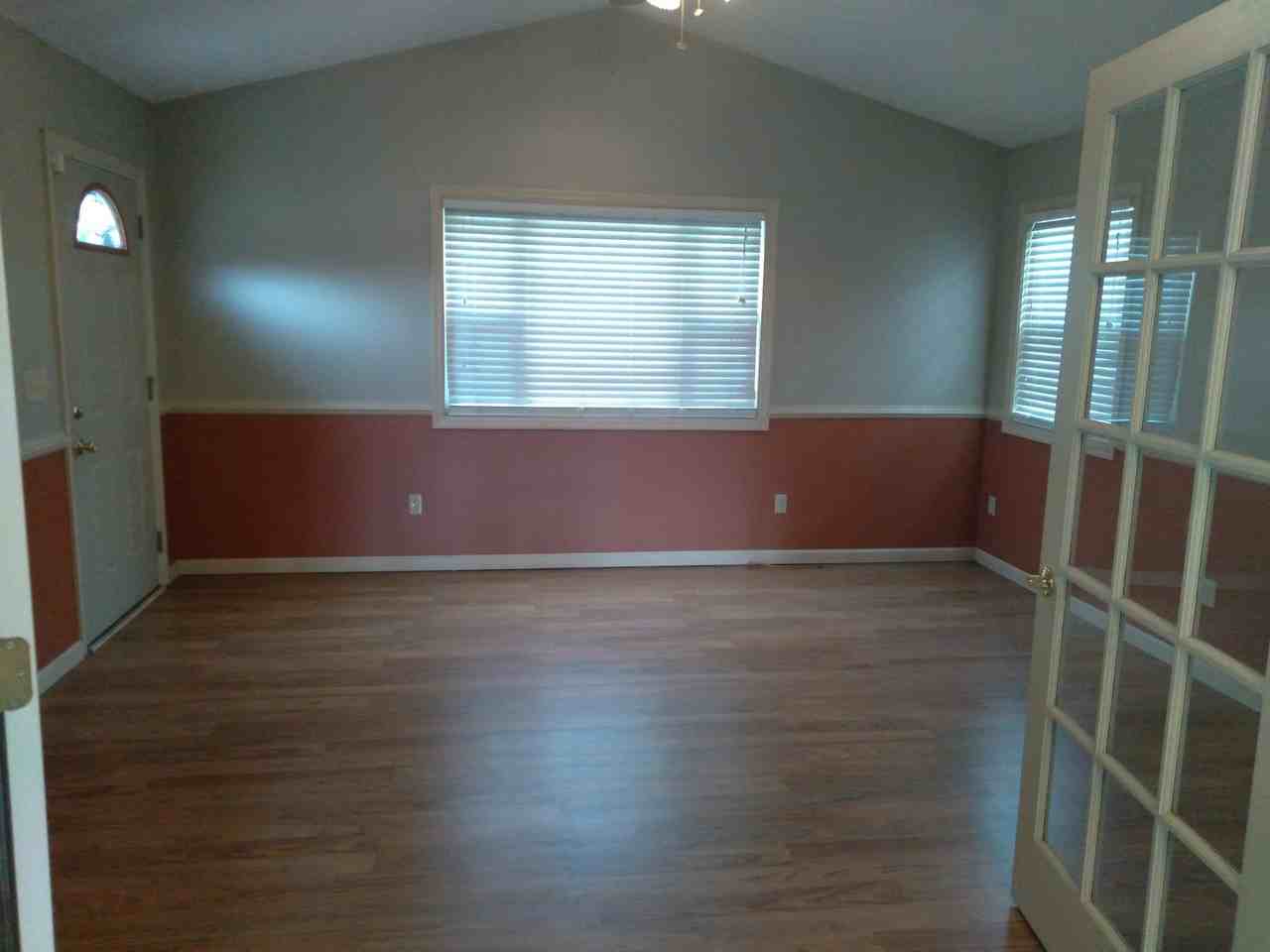 307 Kyle Dr - Photo 6 of 23