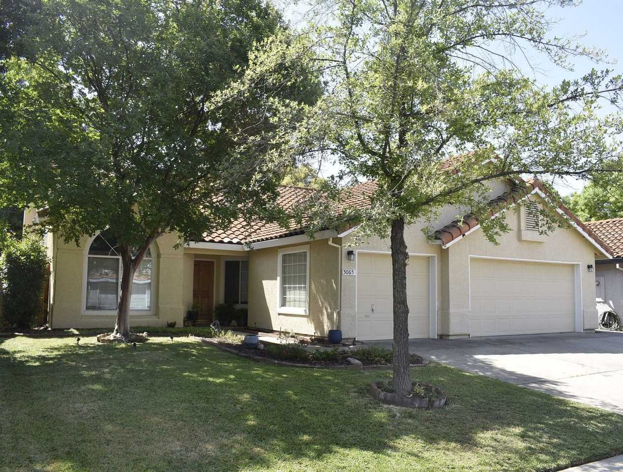 5065 Concord Rd - Photo 2 of 19