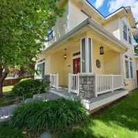 featured image of 814 E Denise St