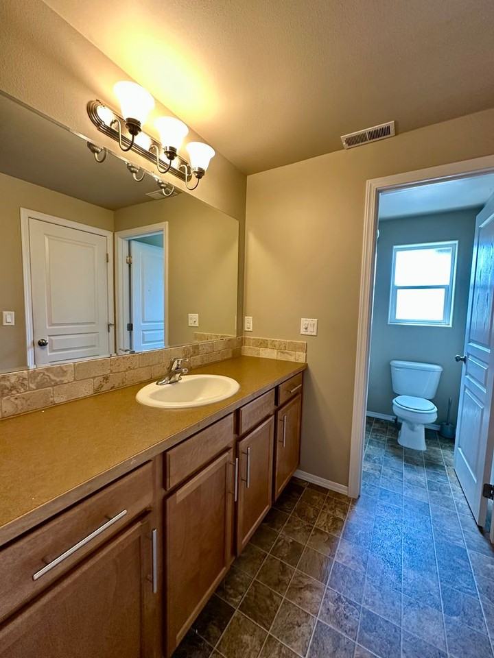 61158 Teton Ln - Photo 7 of 11