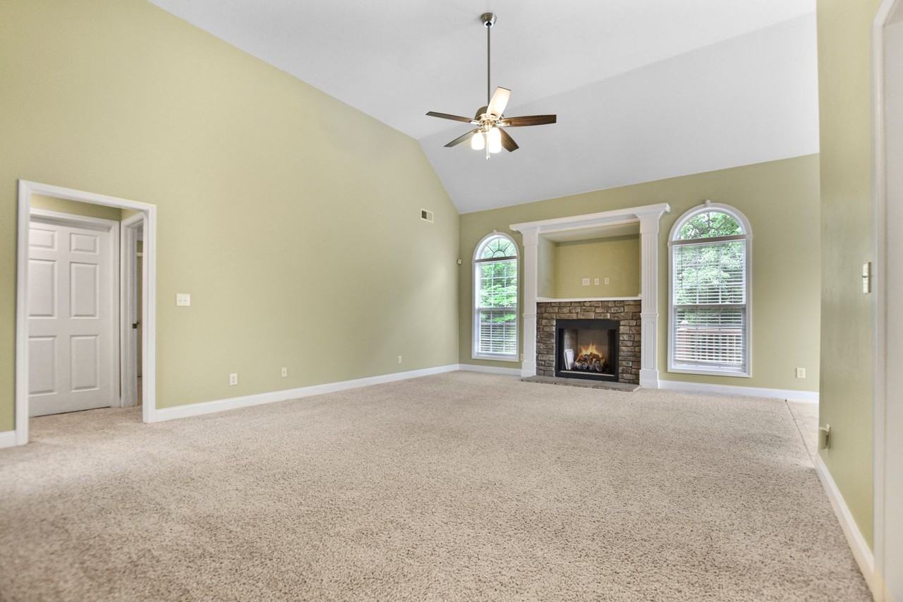 1125 Channelview Ct - Photo 3 of 28