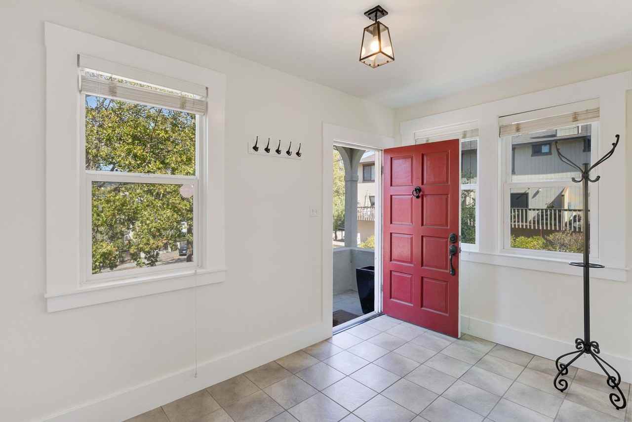 15 Octavia St - Photo 2 of 22