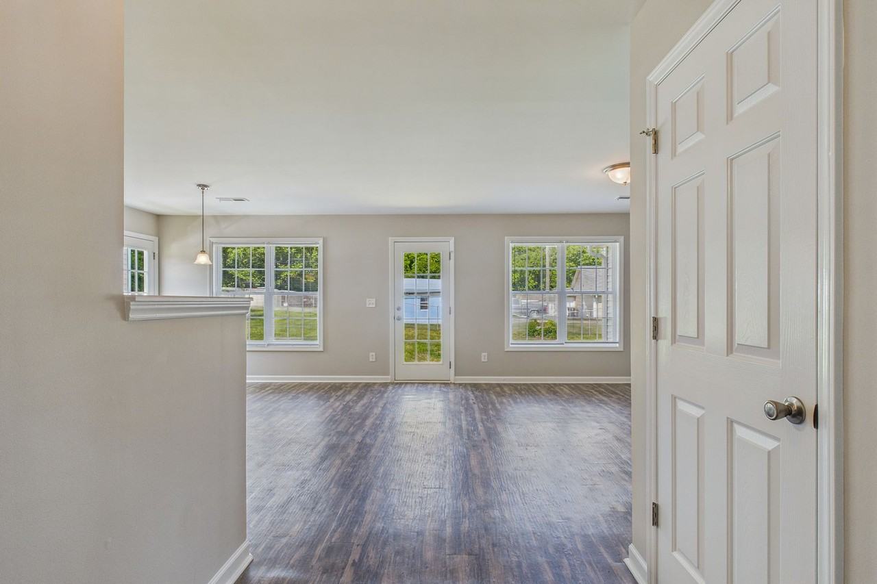 1011 Huffine Mill Rd - Photo 2 of 46