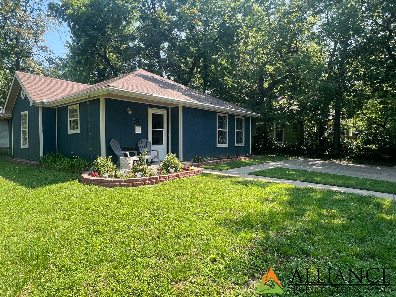 530 Bluemont Avenue - Photo 2 of 21