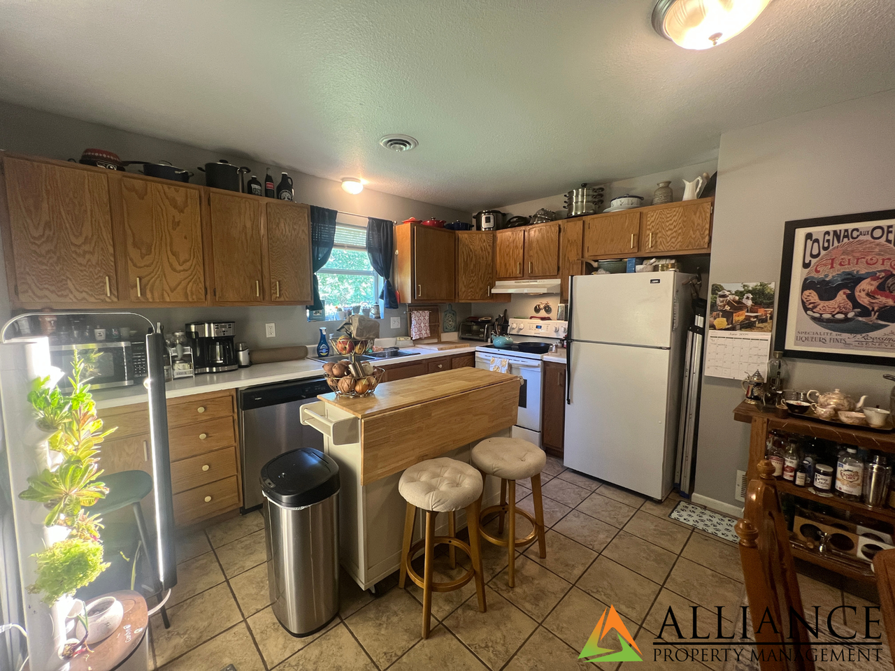 530 Bluemont Avenue - Photo 3 of 21