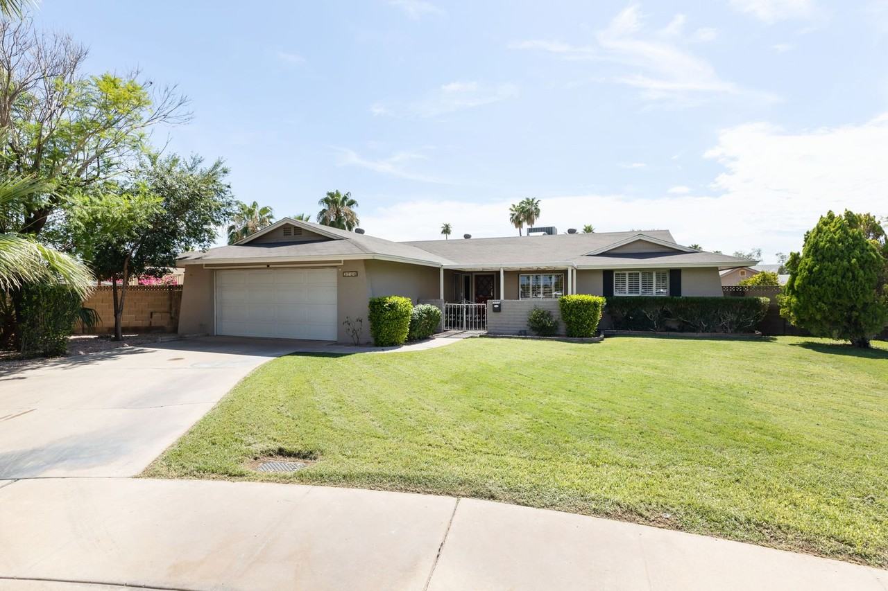 3726 S Juniper St - Photo 2 of 50