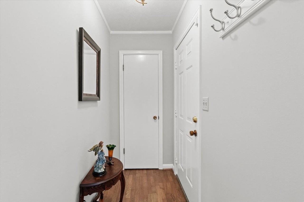 1812 Elkton St - Photo 7 of 29