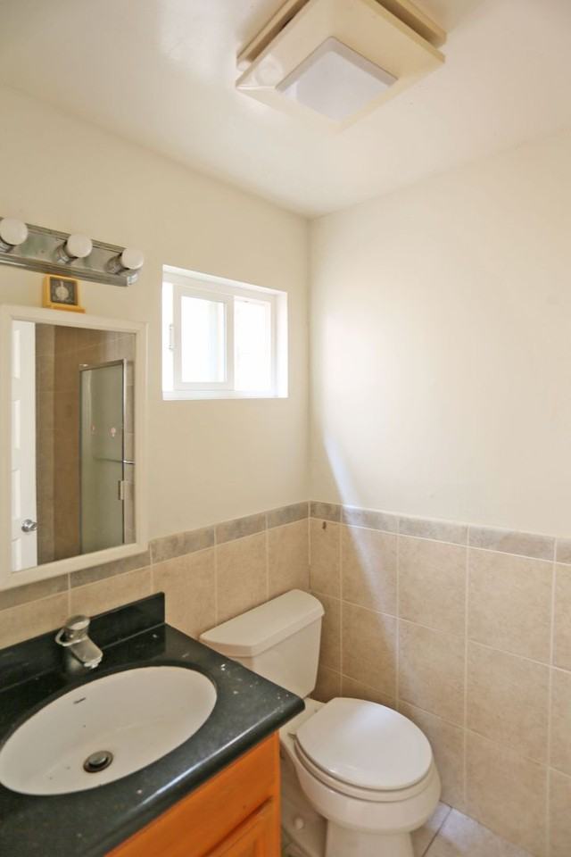 1225 Anza St - Photo 2 of 16