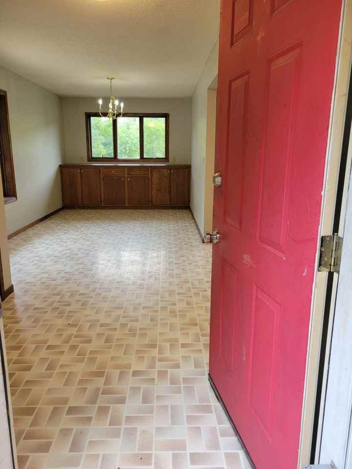 134 Paulson Rd - Photo 3 of 41