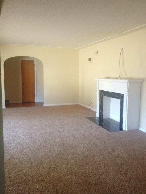 600 E 14th St - Photo 4 of 27