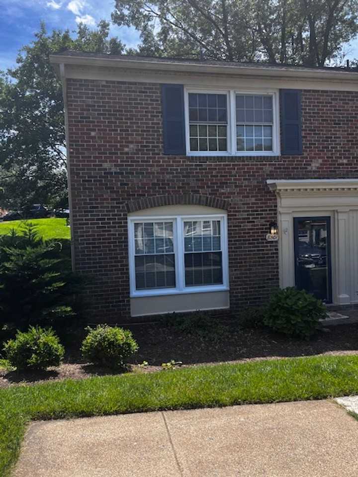 8501 Westover Ct - Photo 2 of 20