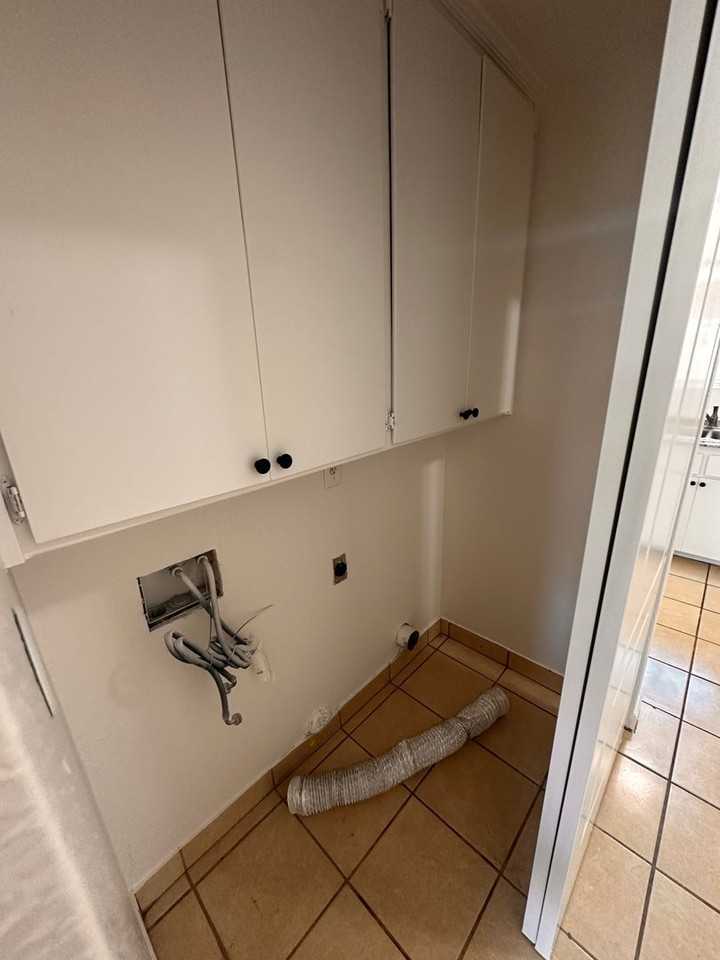 102 Santa Bonita St #A - Photo 3 of 10