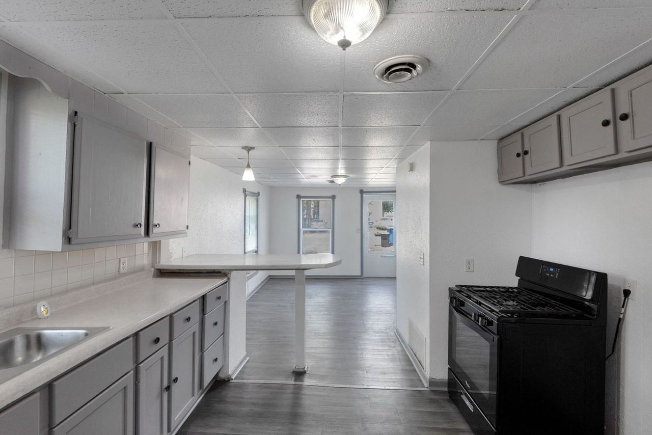 338 29th Ave - Photo 3 of 32