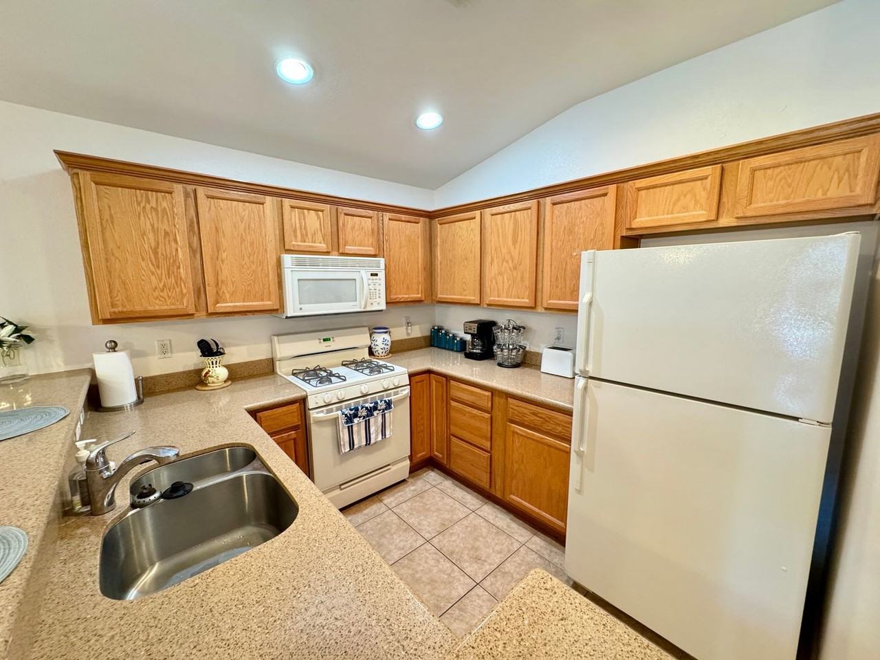 2486 Sonoma Rd - Photo 7 of 46